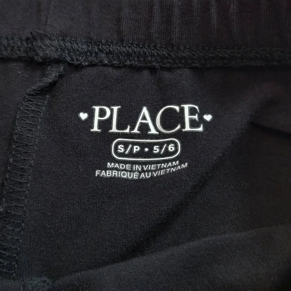 Children's Place short cartwheel shorts S5/6